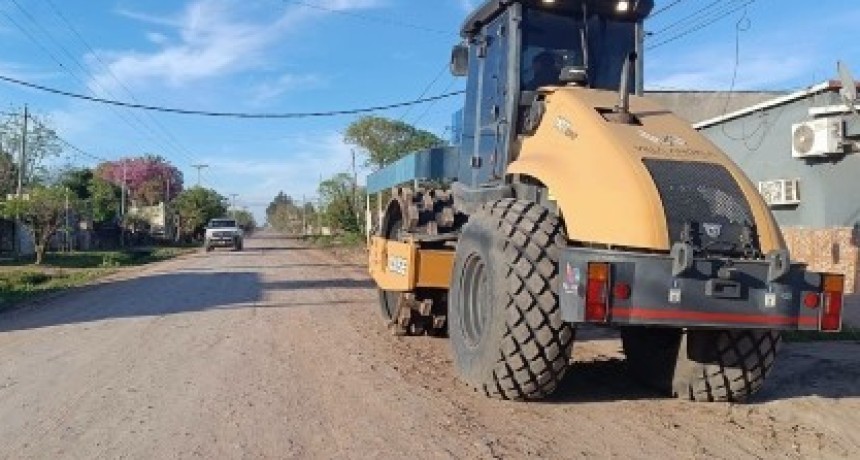 PREPARACI&Oacute;N DE SUELO PARA COLOCACI&Oacute;N DE RIPIO EN CALLE NEUQU&Eacute;N
