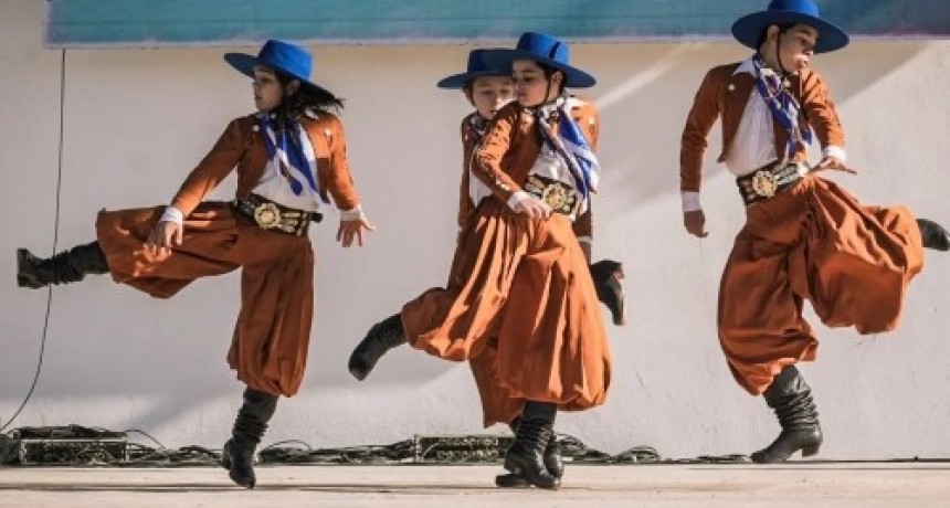 M&aacute;s de 300 artistas participar&aacute;n del Pre Laborde Chaco 2027 en Charata (Villa Angela dijo Presente )